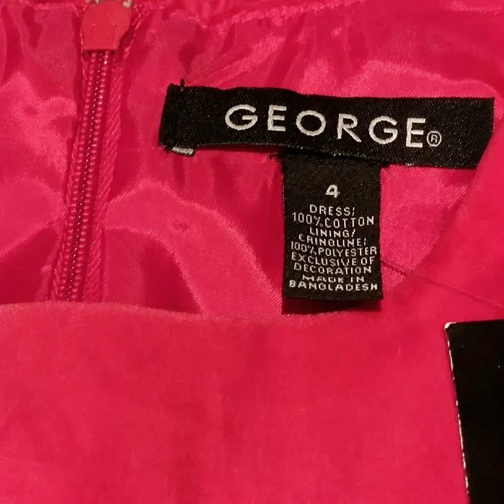 George Girls Size 4 Classic Red Holiday Dress Plaid Sash Bow Christmas NWT
